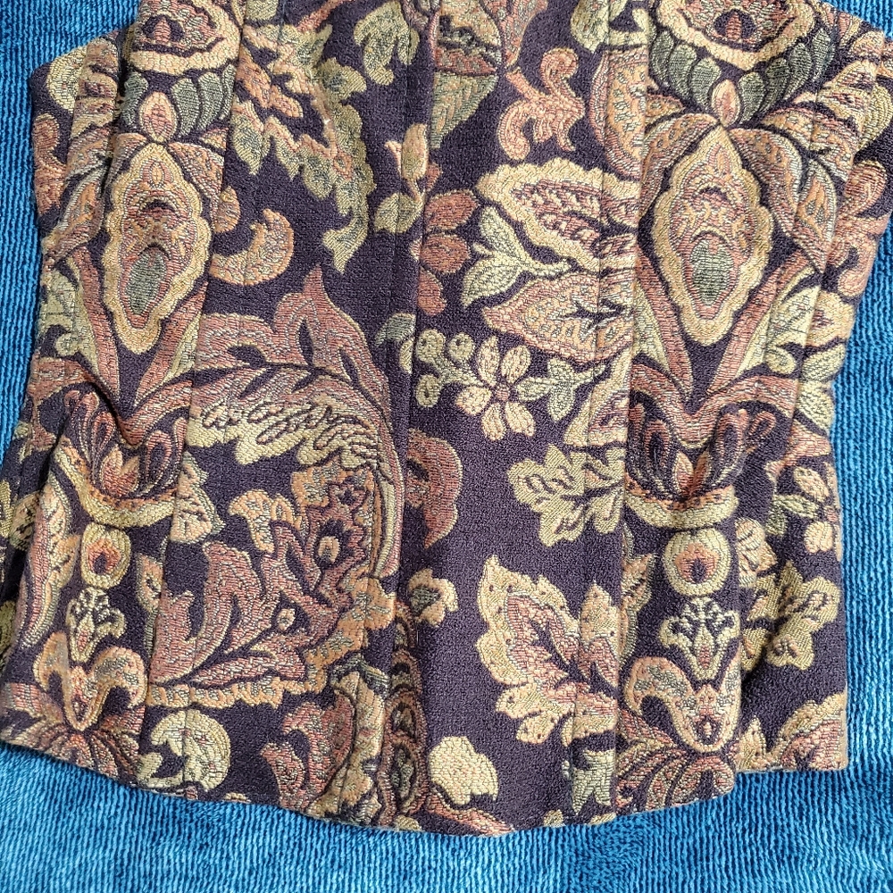 Damsel in this dress wench corset - Picture 5 of 5